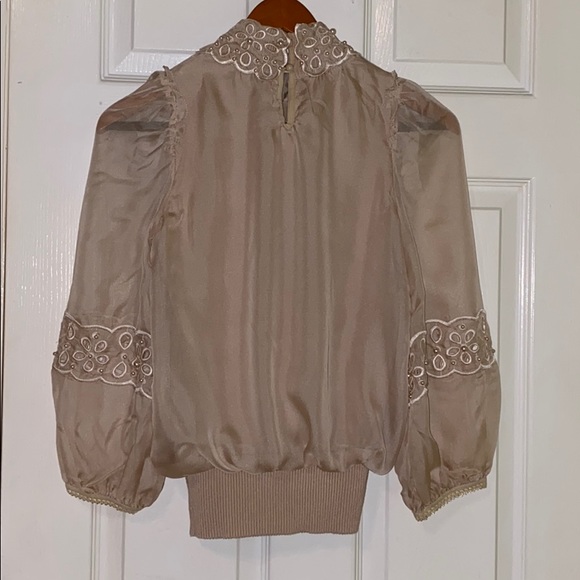 No Name Top. - Picture 7 of 8